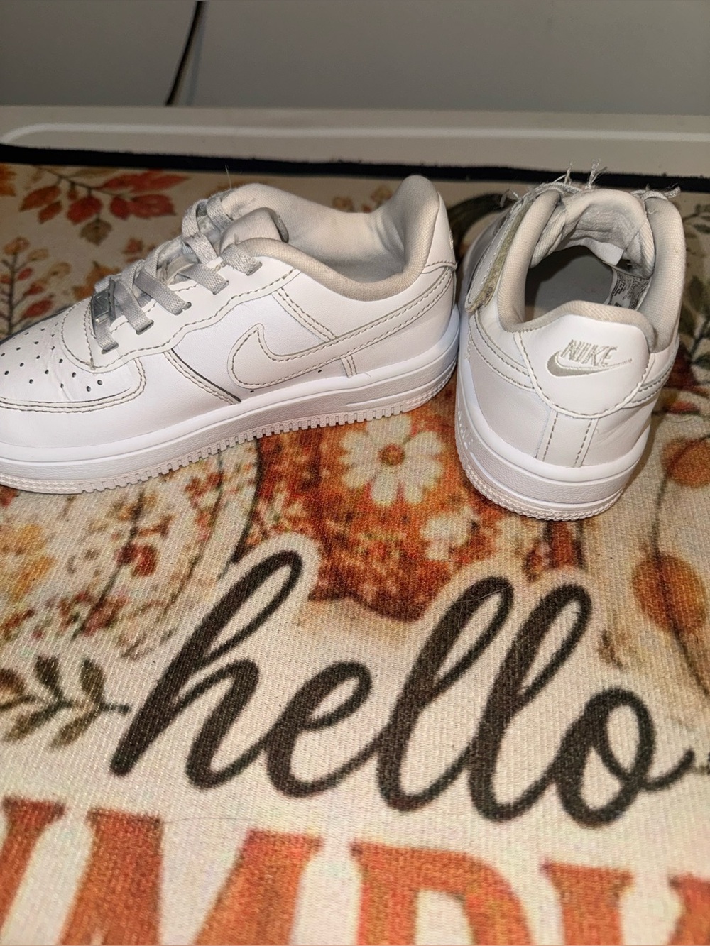 Kid’s nike air shoes